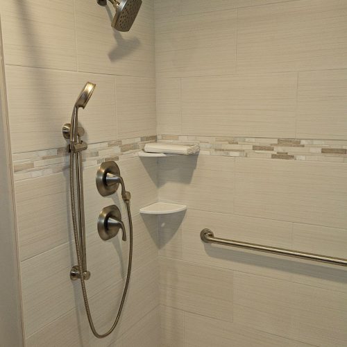 bathrooms, additions, remodels, new builds, renovations, tiles, plumbing, flooring, sinks, toilets, bathtubs, Flushing, Michigan